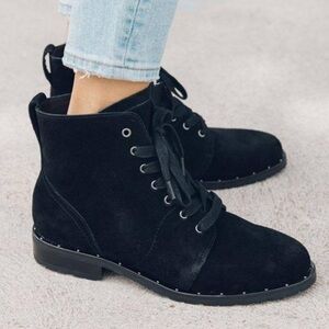 SOLUDOS Riley Suede Ankle Boots